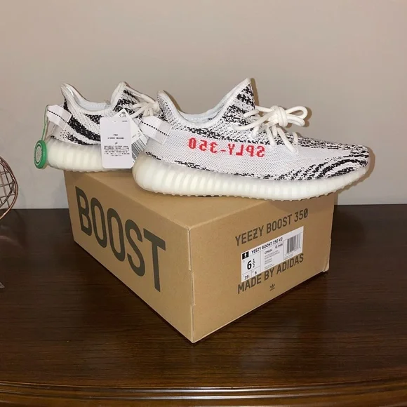 Yeezy | Shoes | Yeezy Boost 35 V2 Zebra Brand New Authentic  display picture 3
